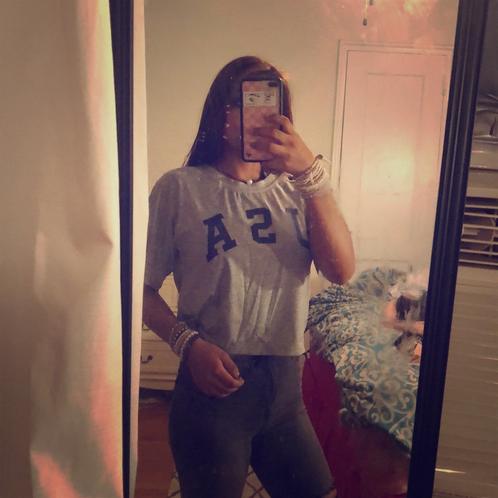 USA grey t-shirt